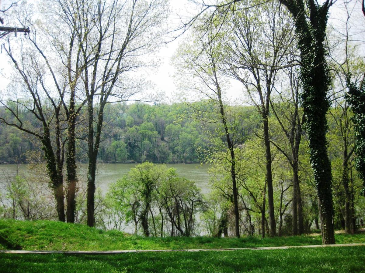 Free Parking On A Private St., Minutes To Georgetown, Medstar Hospital, Georgetown University And More Вашингтон Экстерьер фото